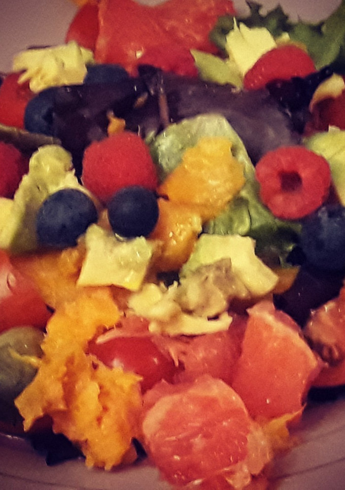 Una foto de Ensalada de boniato y pomelo