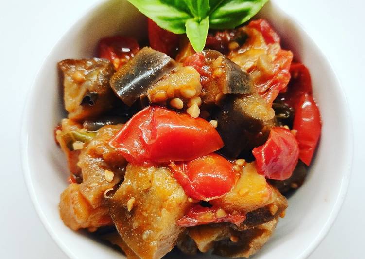 Recipe of Speedy Caponata marocchina di melanzane (Zaalouk)