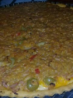 Una foto de Tarta de atún 🍽🍷