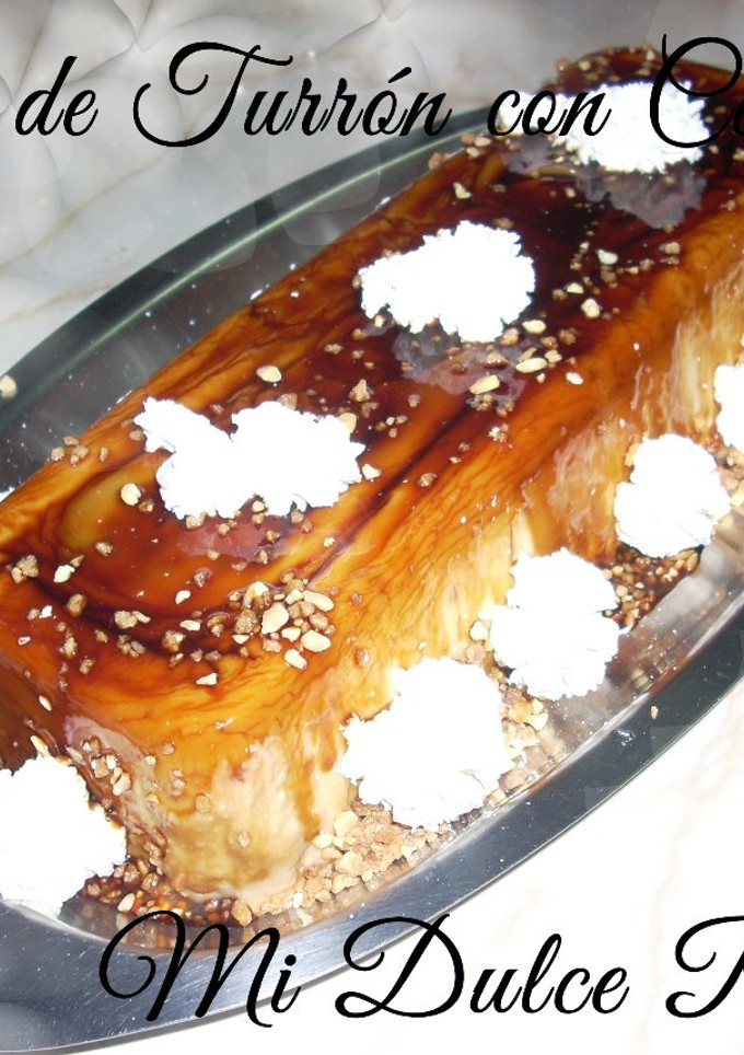 Una foto de Tarta de turrón con caramelo
