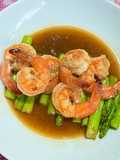 หน่อไม้ฝรั่งผัดกุ้ง