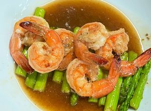 รูปของ หน่อไม้ฝรั่งผัดกุ้ง
