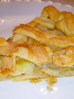Una foto de Pear cake🍰🍐