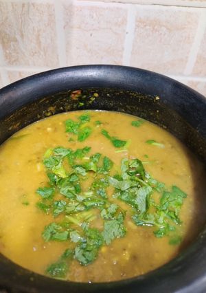 A picture of Green dal.