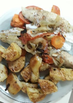 Una foto de Otra variedad de pescado al horno!!!