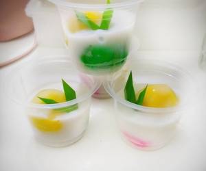 Siap Saji Kue Putri Mandi Ceria 3 rasa Ala Restoran