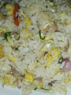 Foto resep Nasi goreng daun jeruk (simple)