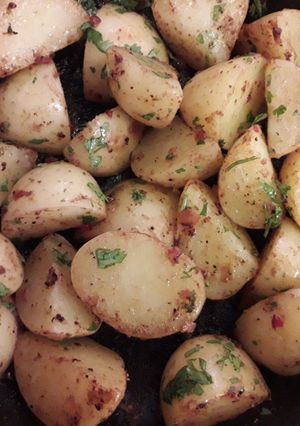 Una foto de Papitas al cilantro