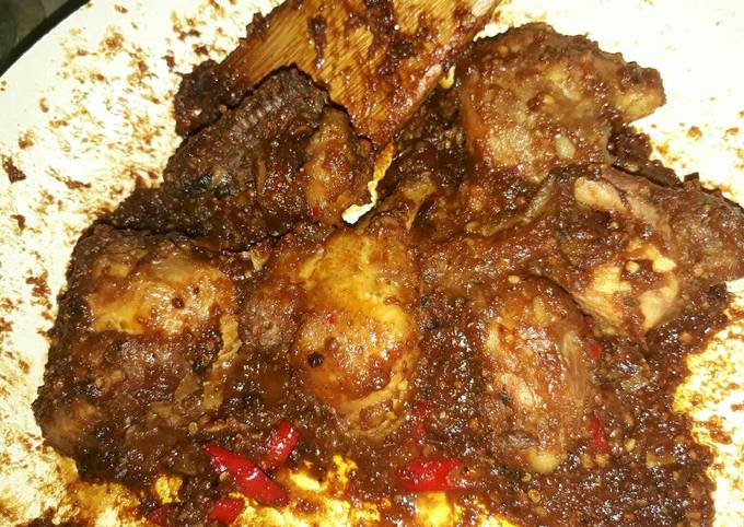 Ayam goreng bumbu pecel