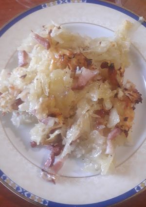 O poză a rețetei Cartofi cu bacon și telemea.
