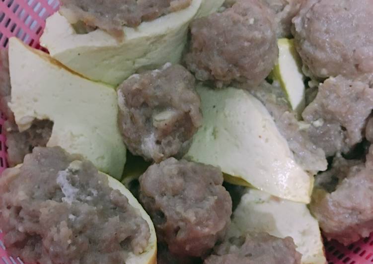 Tahu bakso basah