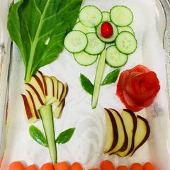 A picture of Fruits vegetables salad.
