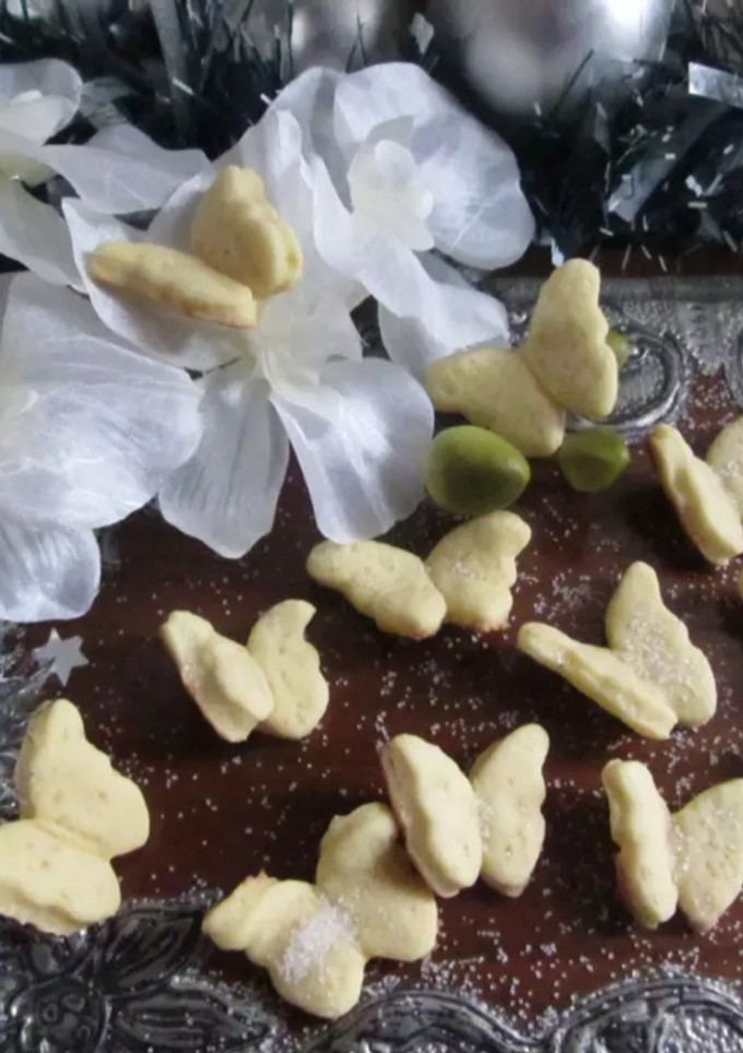 Una foto de Mariposas de galleta para decorar