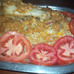 A picture of Chicken biriyani.