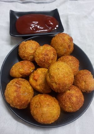 રવા વેજ અપ્પમ રેસીપી મુખ્ય ફોટો
