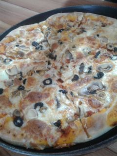 صورة لوصفة بيتزا شهية