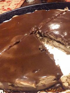 Una foto de Tarta de mousse de café y galletas (sin horno)