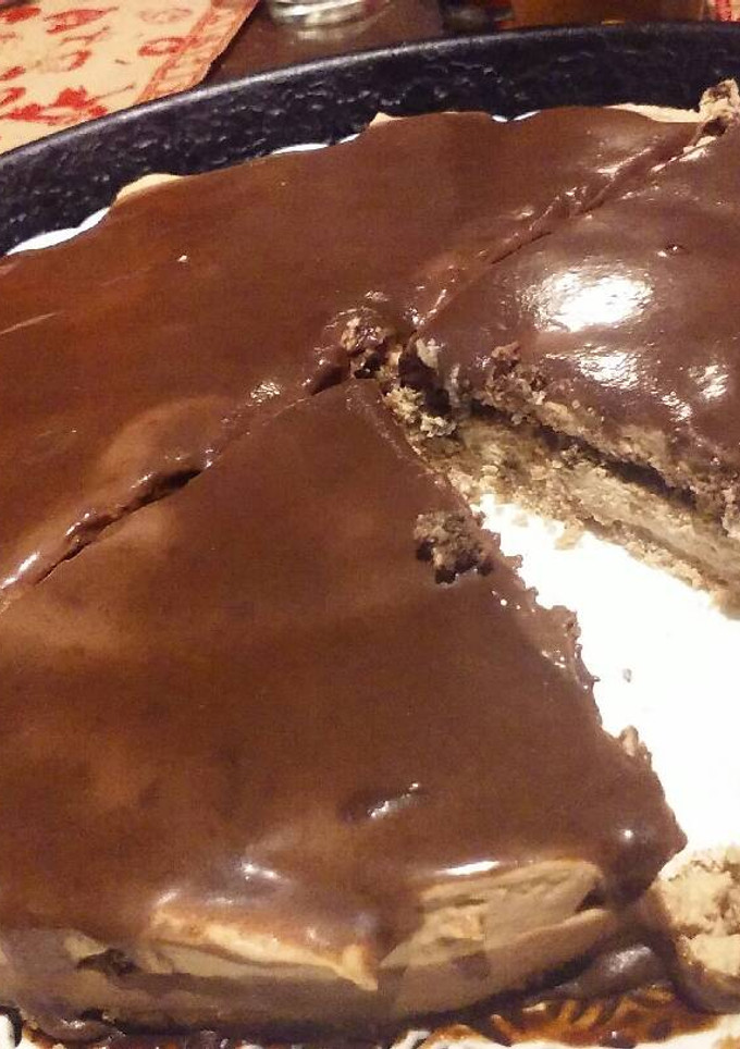 Una foto de Tarta de mousse de café y galletas (sin horno)