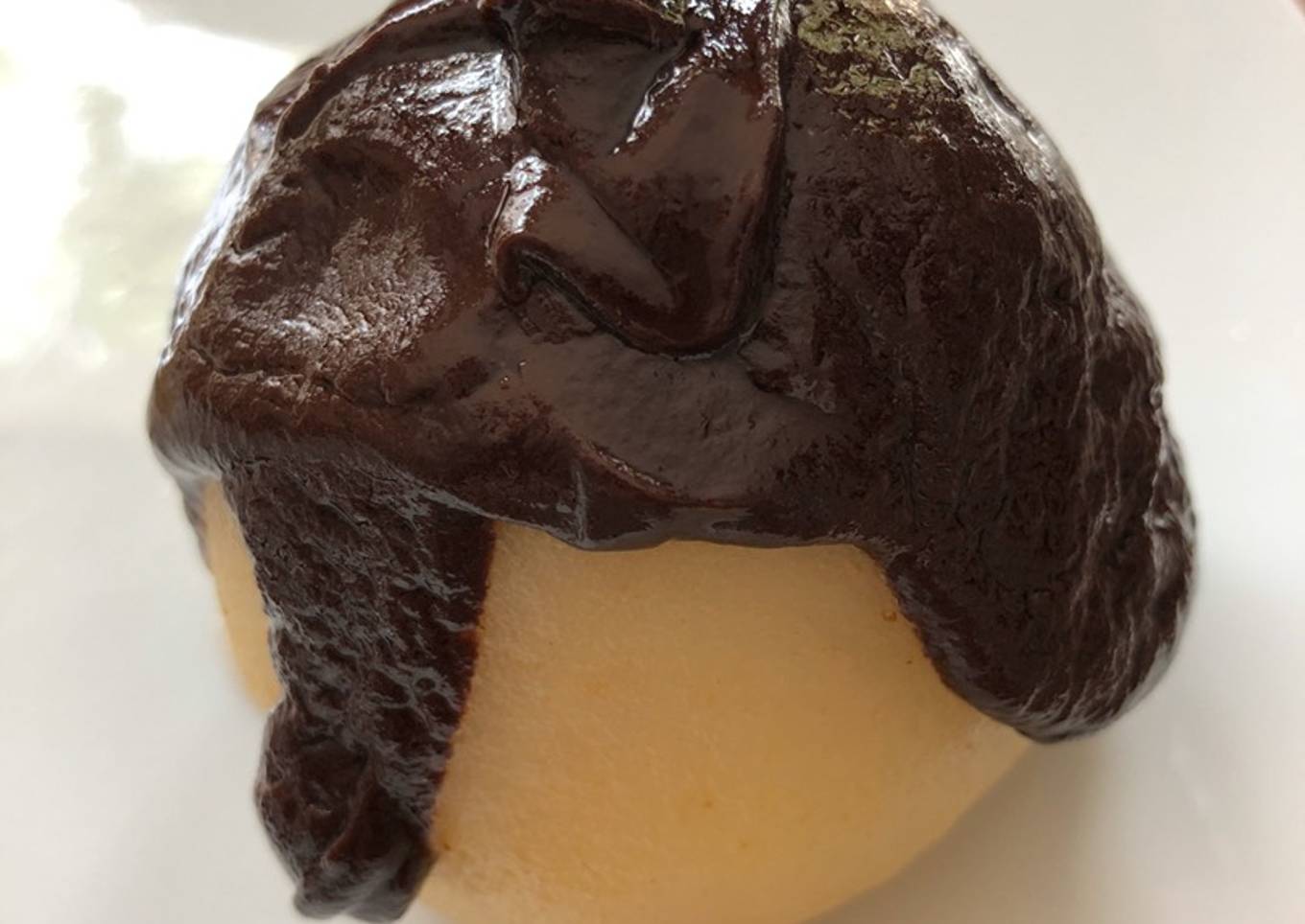 Poires pochées au chocolat