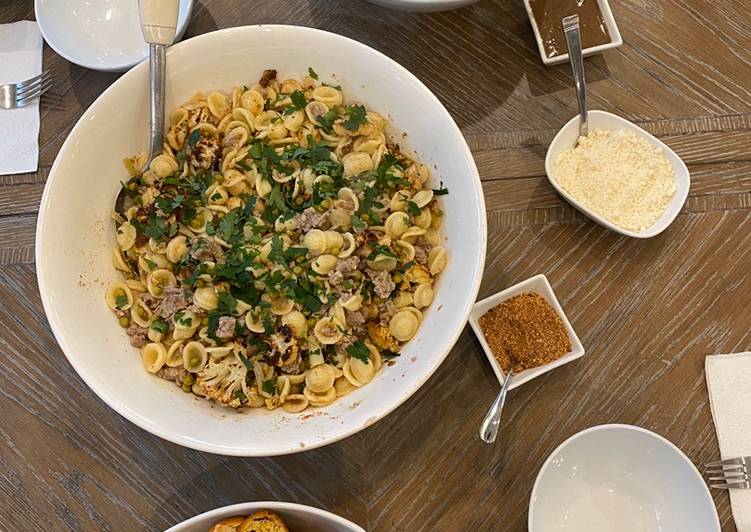 Easiest Way to Prepare Ultimate Orecchiette with Sausage, Cauliflower, Peas and Breadcrumbs