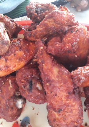 A picture of Fried chicken wings.