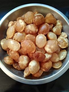 પાણી પૂરી ની પૂરી (Panipuri Puri Recipe In Gujarati) રેસીપી મુખ્ય ફોટો