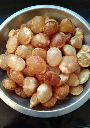 પાણી પૂરી ની પૂરી (Panipuri Puri Recipe In Gujarati) રેસીપી મુખ્ય ફોટો
