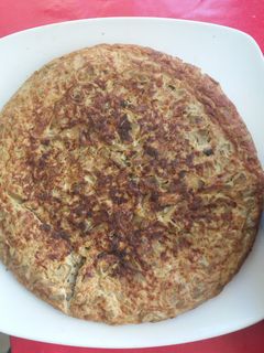 Una foto de Tortilla de habas