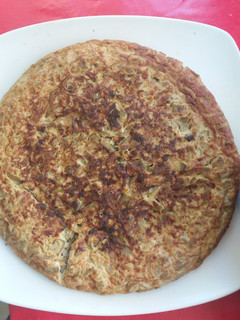 Una foto de Tortilla de habas