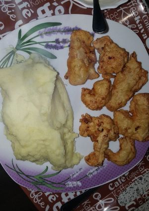 Fokhagymás bundás csirkemell recept fotója