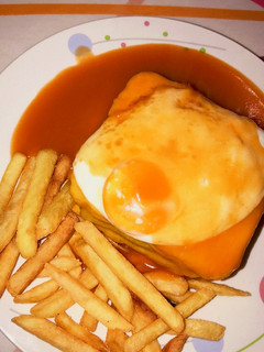 Una foto de Francesinha 🥪 🇵🇹