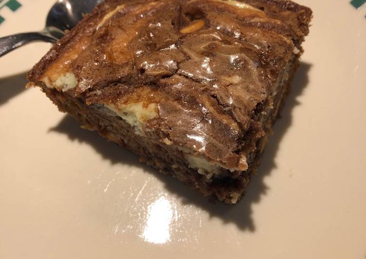 Recipe of Speedy Peanut Butter Chip Cheesecake Brownies