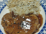 Churrasco de cerdo con repollo especiado