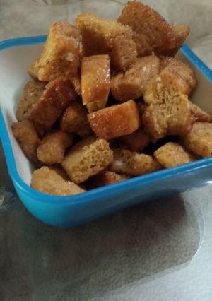 कैरेमल ब्रेड पॉपकॉर्न (caramel bread popcorn recipe in hindi) रेसिपी मुख्य फोटो