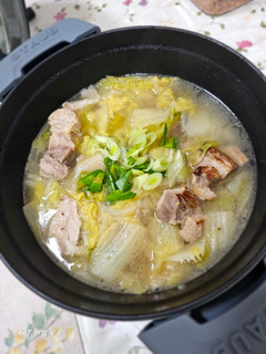 大白菜燉排骨湯 的食譜成品照片