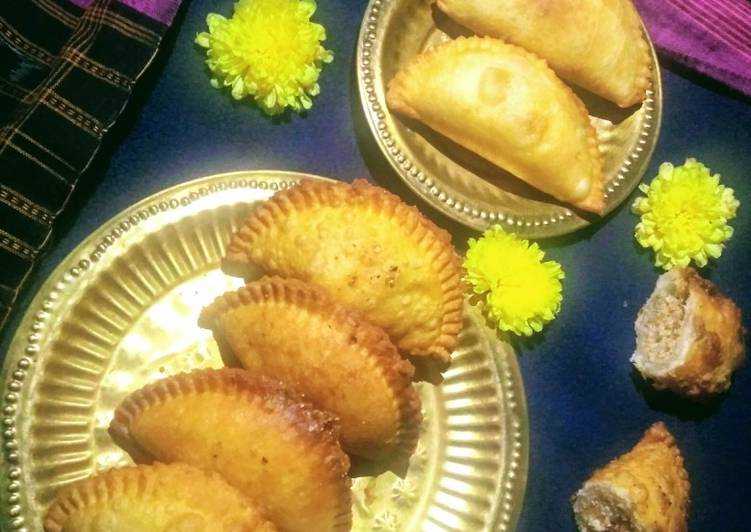 Steps to Make Any-night-of-the-week Pidukiya(Bihari gujia sweet)