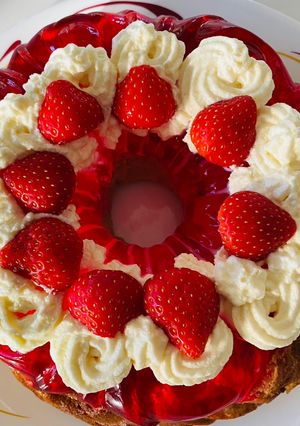 A picture of Eggless trifle cake.