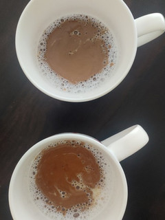 ડાલગોના કોફી (dalgona coffee Recipe in Gujarati) રેસીપી મુખ્ય ફોટો
