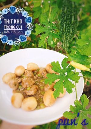Hình của món Thịt kho trứng cút đậu Hà lan.