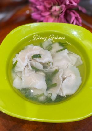 Foto resep Pangsit Rebus Isi Ayam(Re-cook Andita Rachmadyanti)