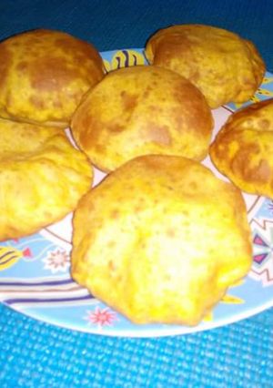 बेसन मसाला पूरी (Besan masala puri recipe in Hindi) रेसिपी मुख्य फोटो