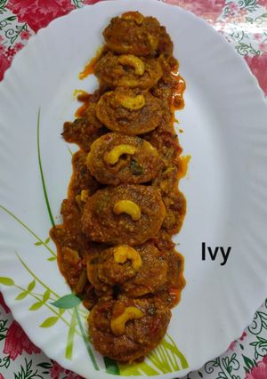 নিরামিষ ডিমের ডালনা(Niramis Dimer Dalna recipe in Bengali) রেসিপির প্রধান ছবি