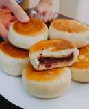 Bánh bao rán nhân đậu đỏ