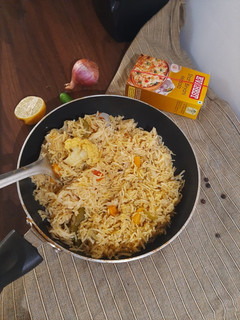 वेज बिरयानी (Veg biryani recipe in Hindi) रेसिपी मुख्य फोटो