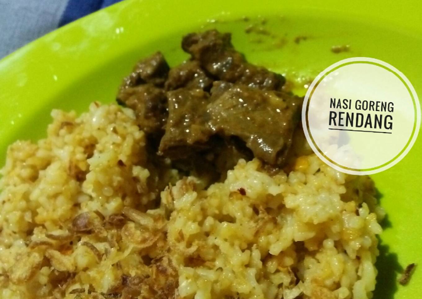 Nasi goreng rendang