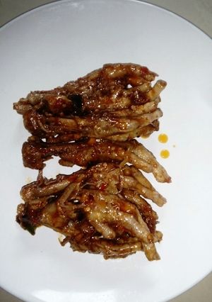 A picture of Chicken legs.