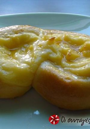 Φωτογραφία της συνταγής Pudding Brezel: Μπρέτσελ με κρέμα
