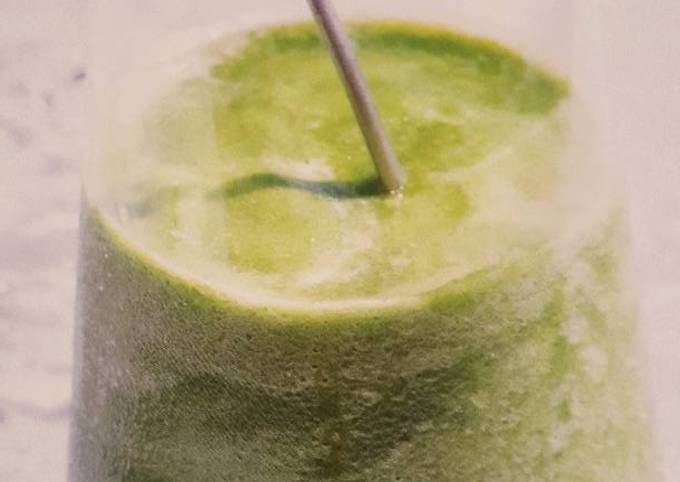 Recipe of Any-night-of-the-week Avocado, Cucumber + Lime smoothie (Vitamix)