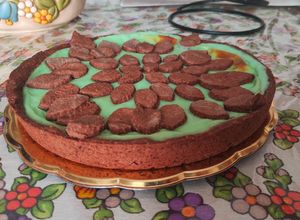 Foto di Crostata al cacao con crema alla menta