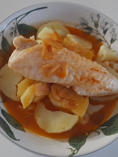 Una foto de Rape a la gallega con ajada